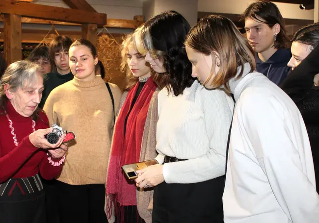 «Хочу, чтобы Могилев стал центром бисерного рукоделия». Поговорили с мастерицей, которая посвятила своему хобби более полувека