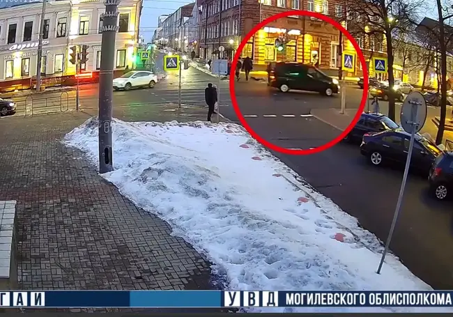 В Могилеве автомобиль сбил женщину на пешеходном переходе