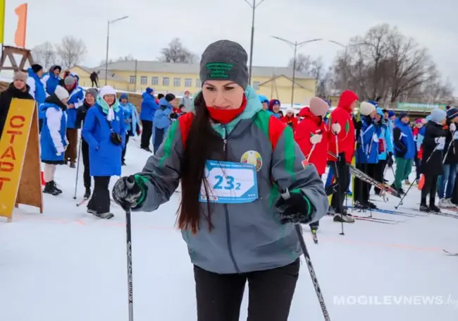 Областной спортивный праздник «Могилевская лыжня-2024» прошел в Чаусах. Фото и видео