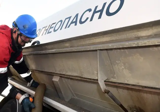 Россия ввела запрет на экспорт бензина до 31 августа