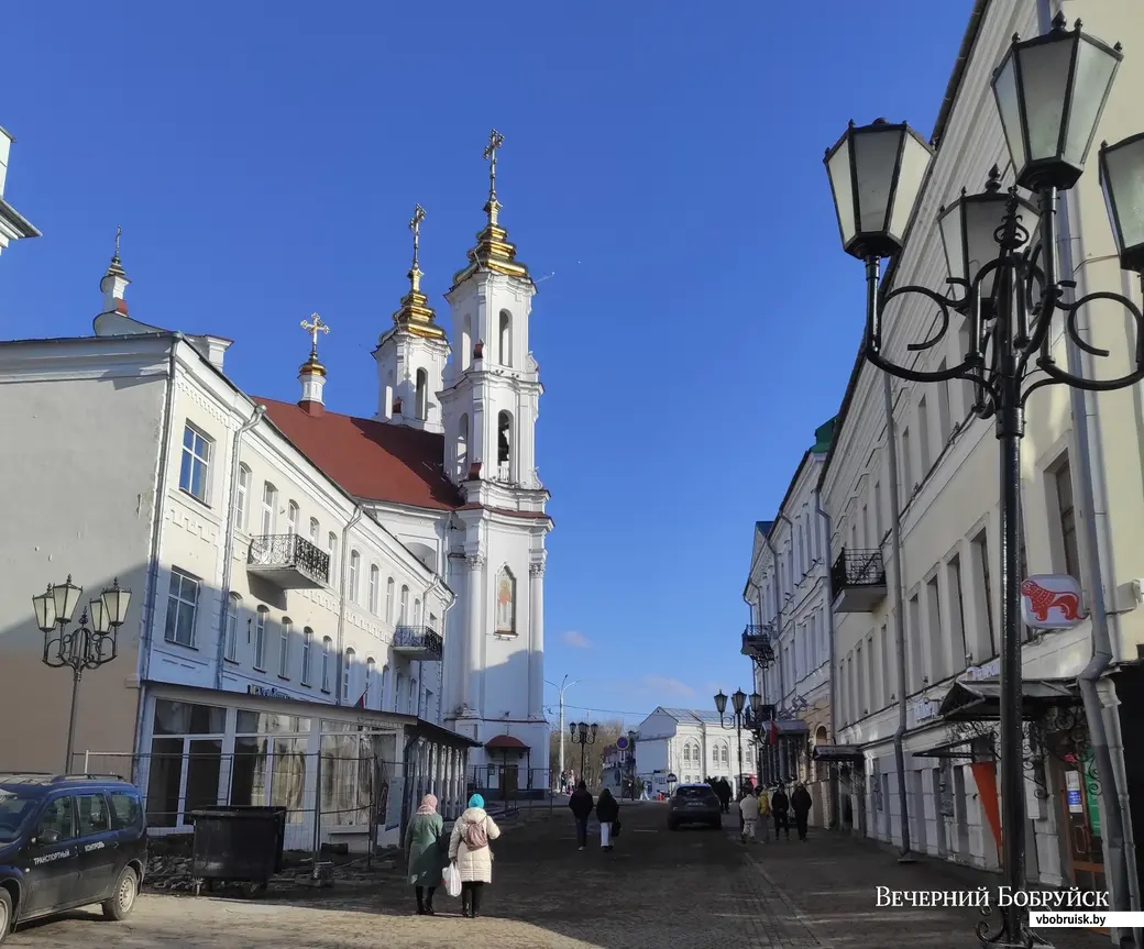 Экскурсия в музей, подъем на ратушу и два обеда. Путешествие одного дня в  весенний Витебск | bobruisk.ru