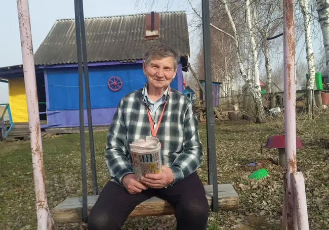 «Пока ноги бегают, буду работать». Как 80-летняя жительница Кировского района содержит агроусадьбу, занимается хозяйством