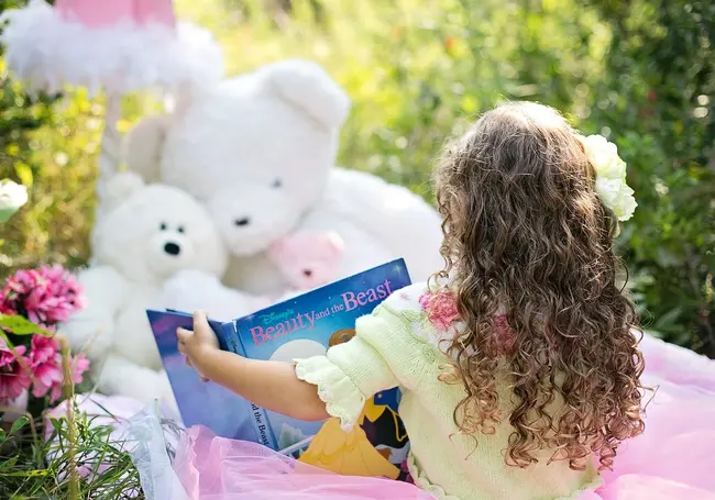 Почему ребенок отказывается читать, хотя уже умеет: три возможные причины и их решение