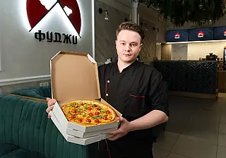В Могилеве стали выпекать уникальные пиццы. Узнали, как их попробовать