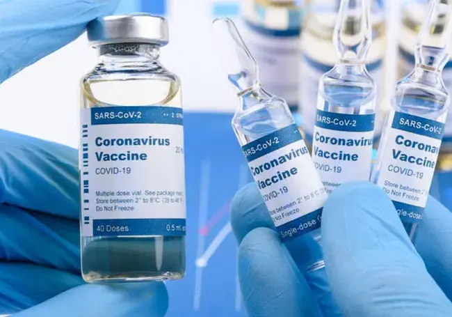 AstraZeneca отзывает свою вакцину от Covid с продажи по всему миру