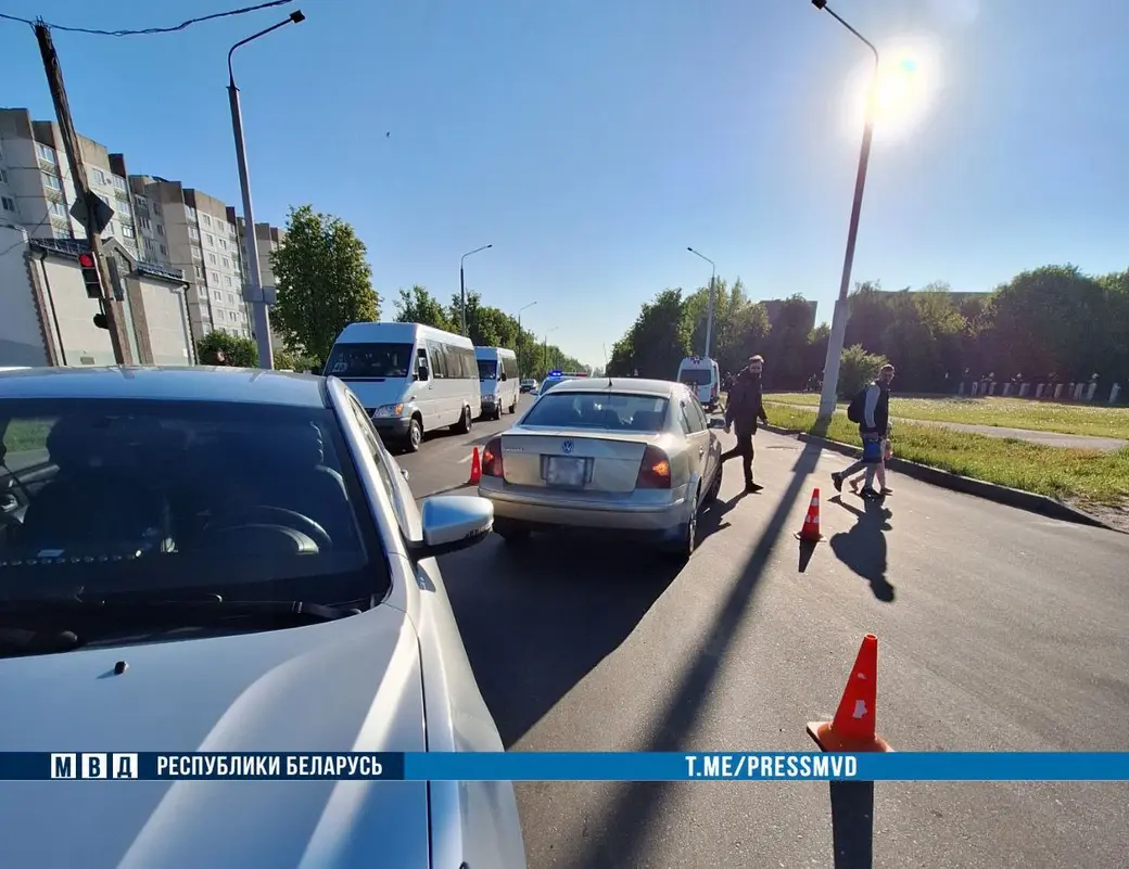 Двое детей попали под колеса автомобиля в Бобруйске | bobruisk.ru