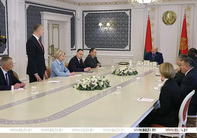Лукашенко назначил главу Администрации президента и первого заместителя, а также ряд министров