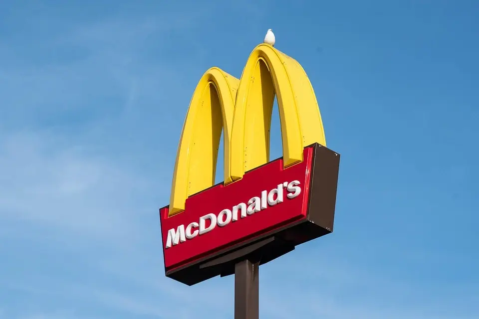В 2022 году McDonald’s приняла решение уйти с российского рынка.