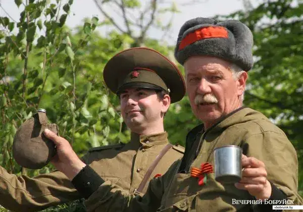 Архив «Вечерки». Как отмечали День Победы в Бобруйске 15 лет назад