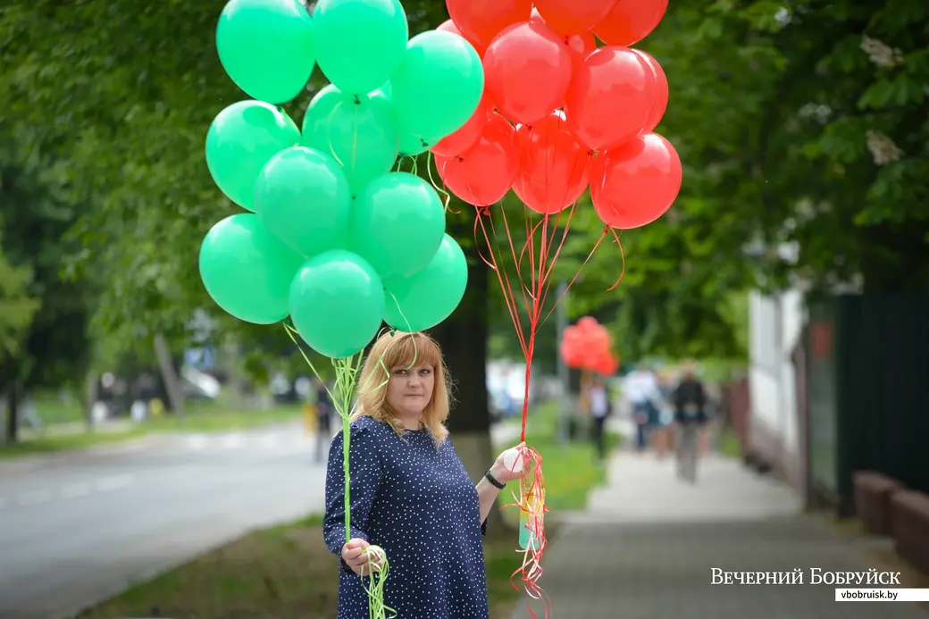 24.05.2025. Площадь Победы – площадь им. В.И.Ленина. Городской праздник «Последний звонок».