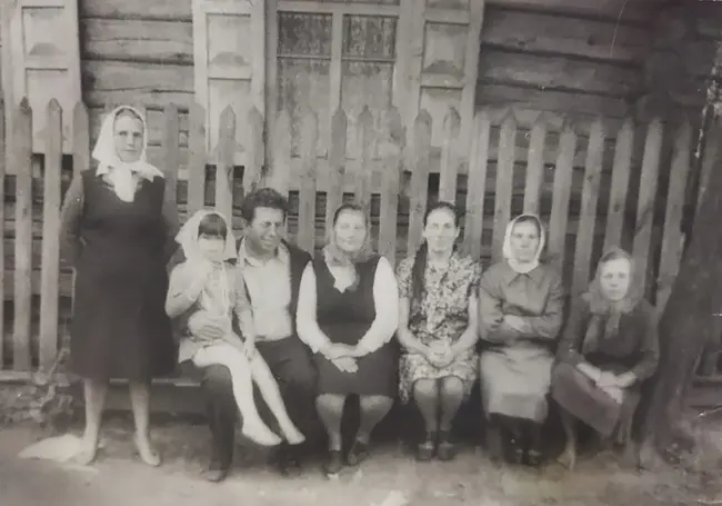 «В 1978 году мои родители самые первые в Заполье купили «Жигули». Судьбы жителей одной деревни. Ч. 14