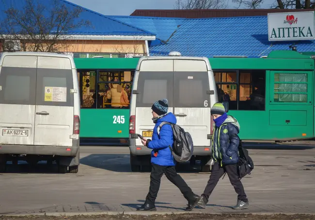 В Беларуси проезд в маршрутках можно будет оплатить банковской картой