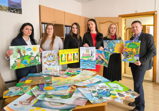 «Уберите мусор!» В Бобруйске подвели итоги первого этапа конкурса на лучший детский рисунок на экологическую тематику