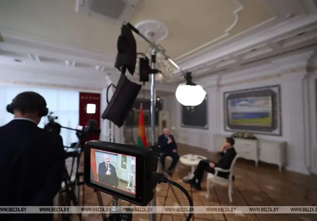 Лукашенко: «Передайте Трампу: я его жду здесь вместе с Путиным и Зеленским»