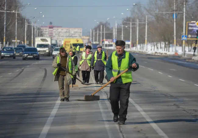 «Хотелось бы, чтобы руководство как-то отметило такого хорошего работника». Жизнь глазами бобруйчан