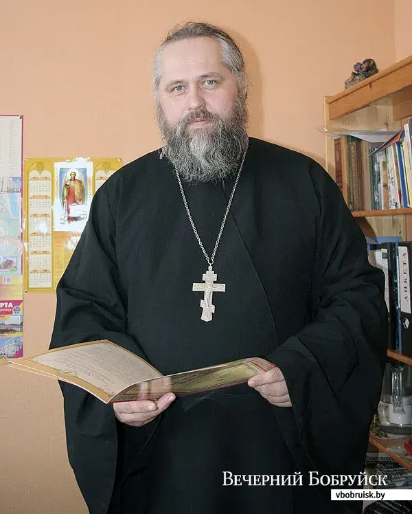 Отец Дмитрий Первий в редакции «Вечерки».