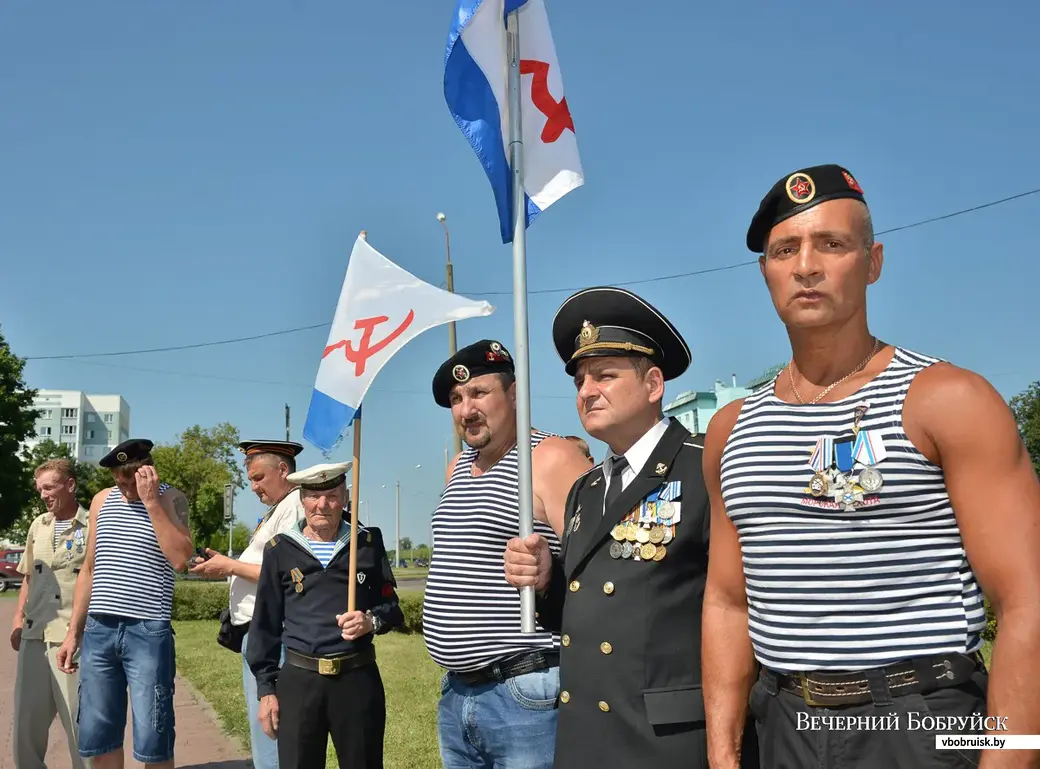 День военно-морского флота 27 июля отметили бобруйские моряки | Белорусский  союз военных моряков