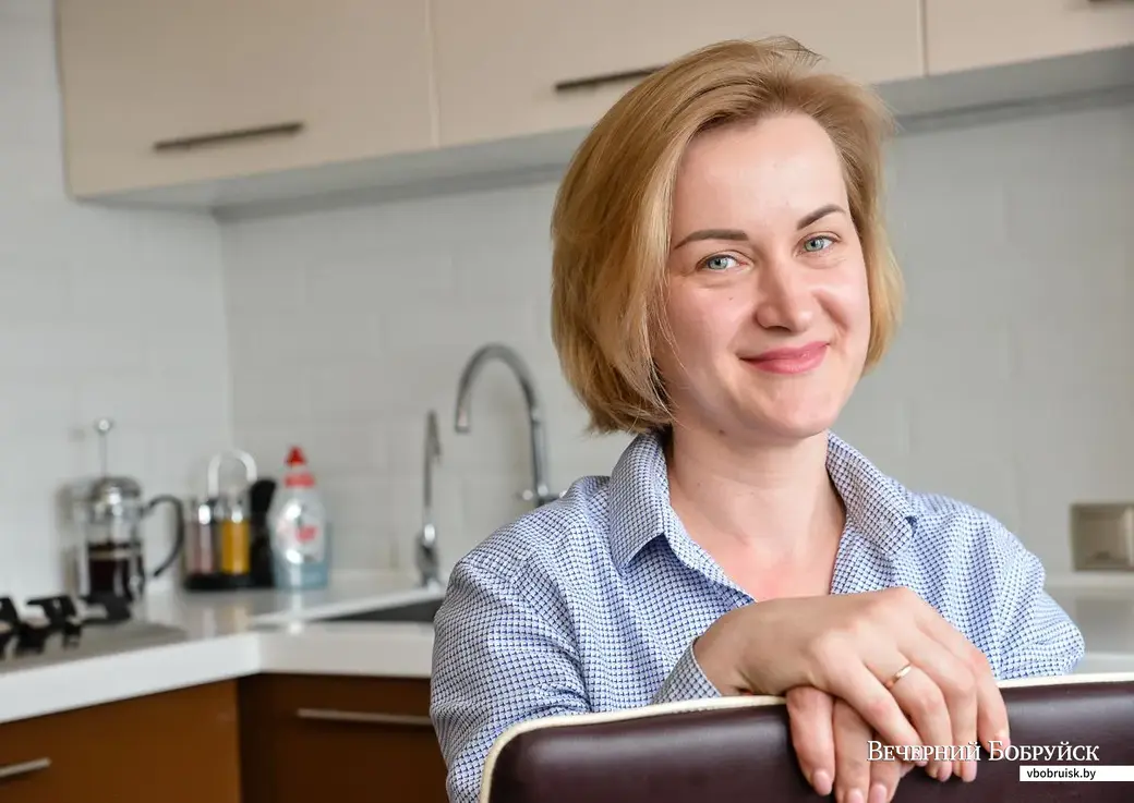 Светлана Куварина, 38 лет, домохозяйка. Без макияжа.