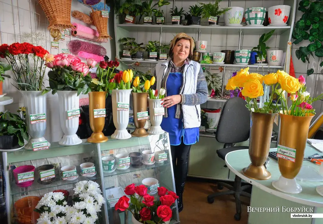 Галина Короткевич – продавец в цветочном магазине «Зеленхоза».